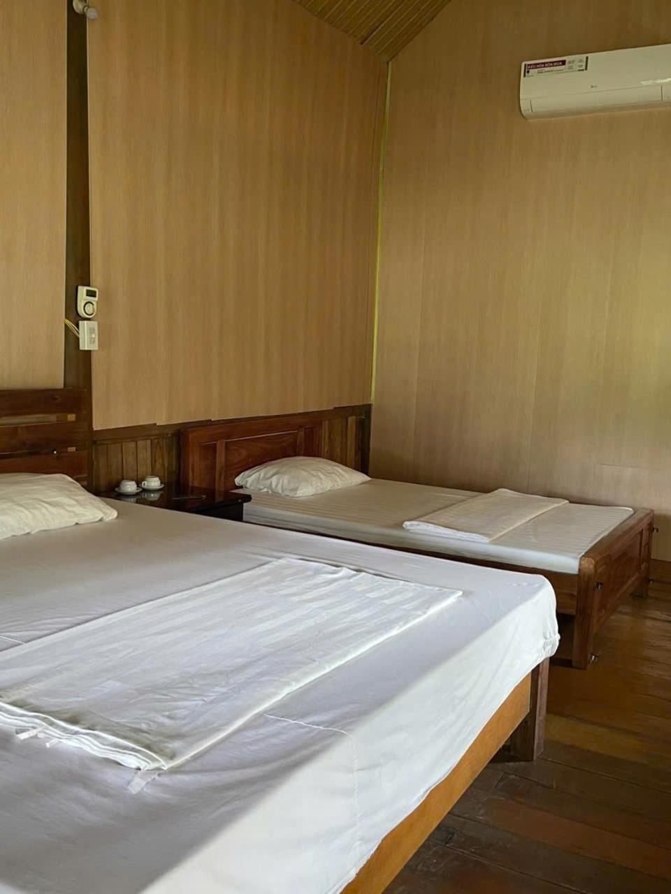 Cuc Phuong Bungalow Nho Quan Exteriör bild